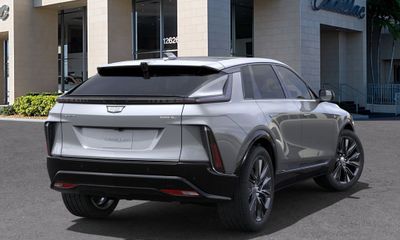 2024 Cadillac Lyriq