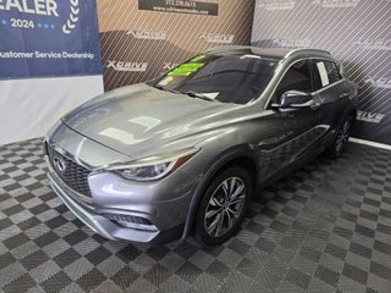 2019 Infiniti QX30 — a typically priced live listing