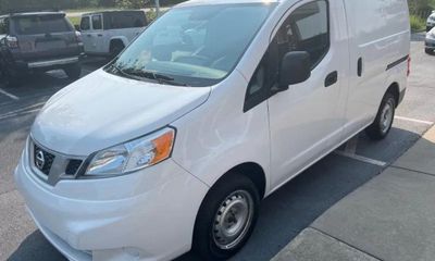 2020 Nissan NV200 2 5S