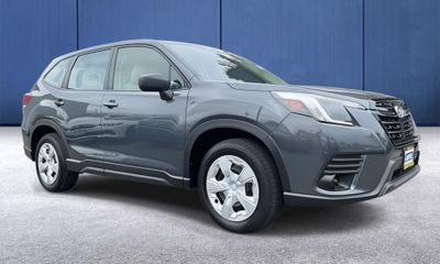 2023 Subaru Forester Base ES