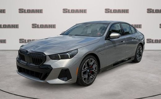 2025 BMW 550e xDrive