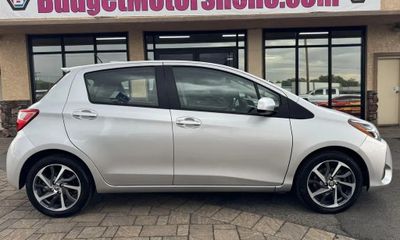 2018 Toyota Yaris L LE SE