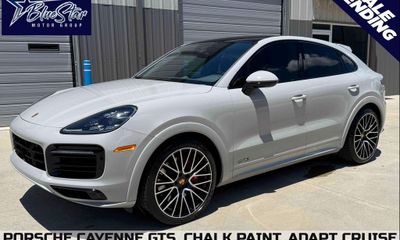 2022 Porsche Cayenne GTS Coupe