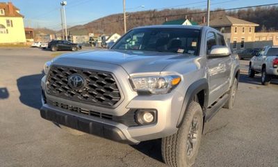 2021 Toyota Tacoma SR5