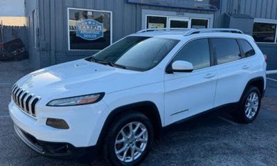 2017 Jeep Cherokee Latitude Longitude North