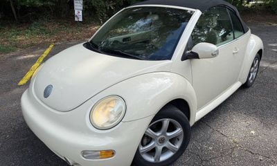 2004 Volkswagen Beetle GLS