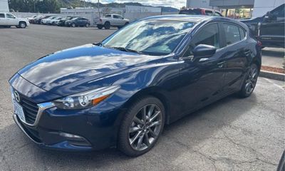 2018 Mazda MAZDA3 Touring