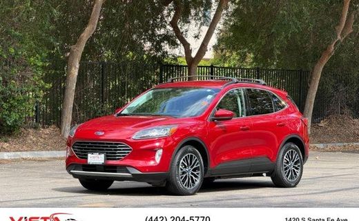 2021 Ford Escape Titanium