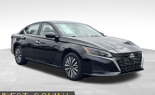 2024 Nissan Altima SV