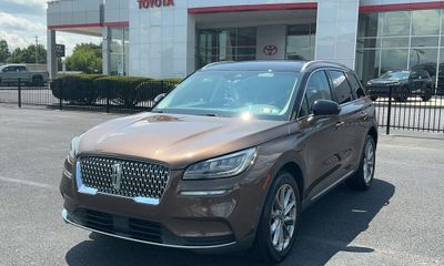 2022 Lincoln Corsair Standard