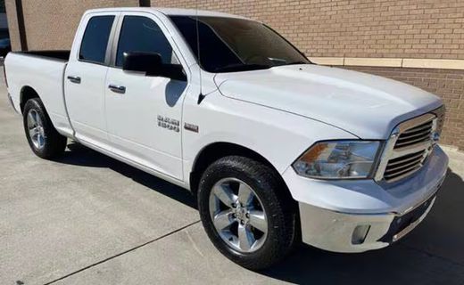 2017 Ram 1500 SLT