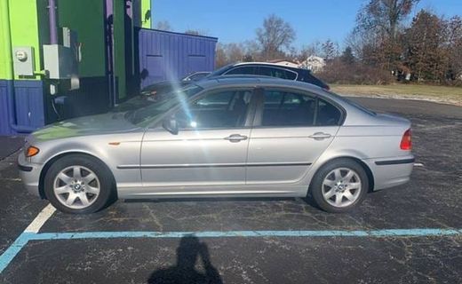 2003 BMW 325i