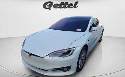2019 Tesla Model S Performance