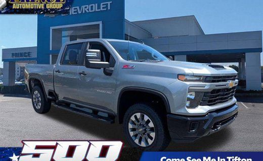 2026 Chevrolet Silverado HD Custom