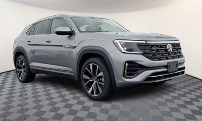 2026 Volkswagen Atlas Cross Sport 4Motion SEL Premium