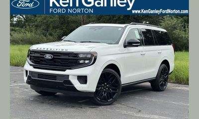 2027 Ford Expedition Platinum