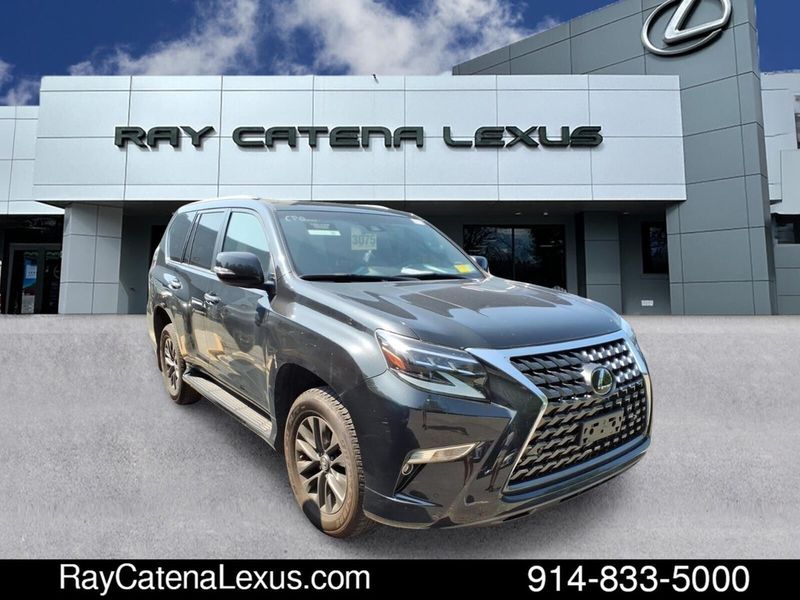 2023 Lexus GX — a typically priced live listing