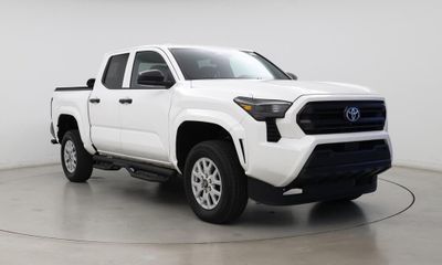 2024 Toyota Tacoma SR