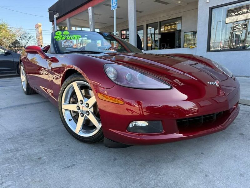 2006 Chevrolet Corvette — a typically priced live listing