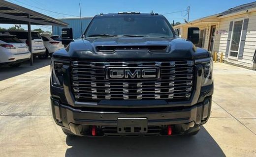 2024 GMC Sierra HD AT4