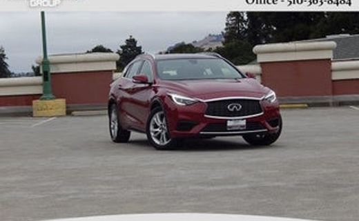 2017 Infiniti QX30 Premium
