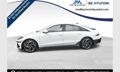2025 Hyundai Ioniq 6 SEL