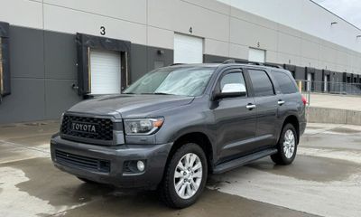 2011 Toyota Sequoia Platinum