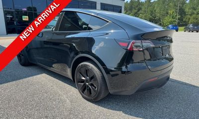 2025 Tesla Model Y Long Range