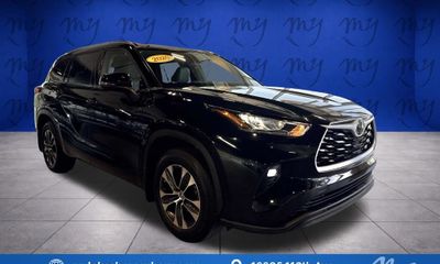 2020 Toyota Highlander XLE