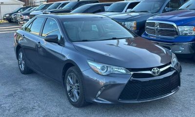2017 Toyota Camry LE SE XLE