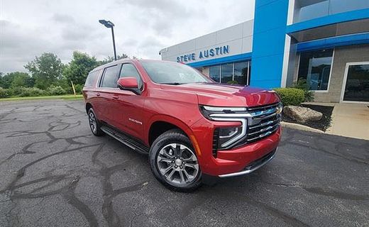 2026 Chevrolet Suburban LT
