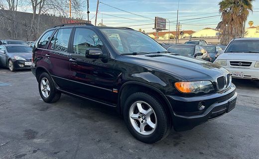 2002 BMW X5 3 0I