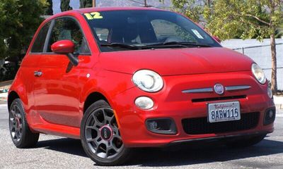 2012 Fiat 500 Sport