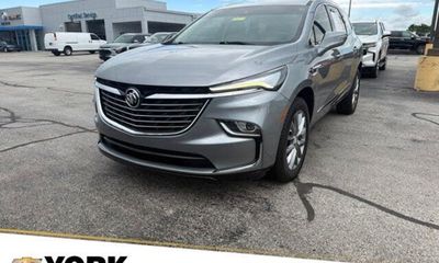 2023 Buick Enclave Essence