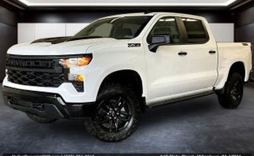 2026 Chevrolet Silverado Trail Boss Custom