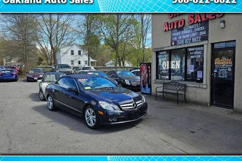 2011 Mercedes-Benz E-Class — a typically priced live listing