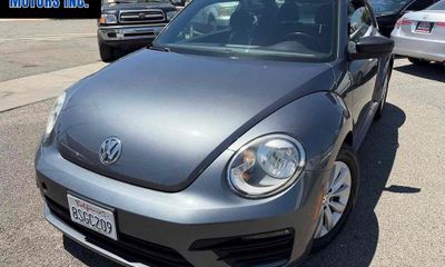 2018 Volkswagen Beetle S Coast