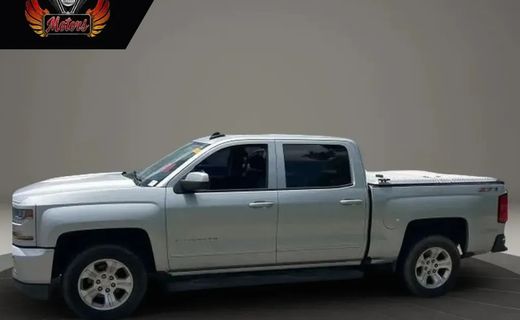 2017 Chevrolet Silverado LT