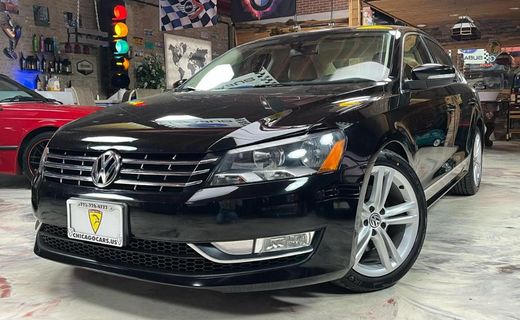 2014 Volkswagen Passat SE