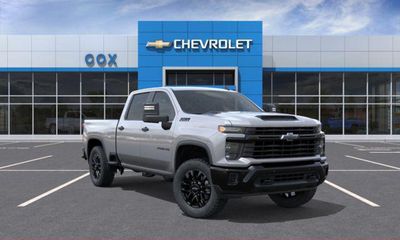 2026 Chevrolet Silverado HD Custom