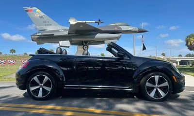 2013 Volkswagen Beetle Turbo Convertible