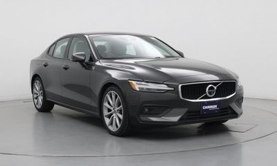 2021 Volvo S60 Momentum