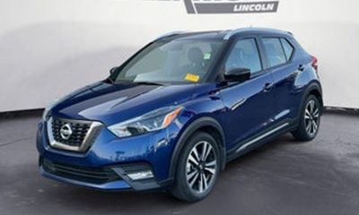 2019 Nissan Kicks S