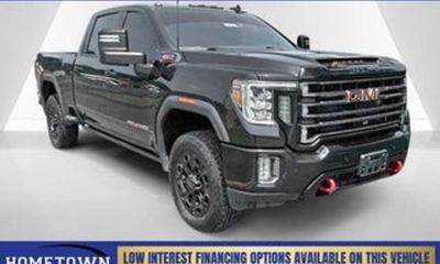 2022 GMC Sierra HD AT4
