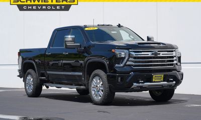 2025 Chevrolet Silverado HD High Country