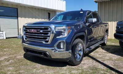 2021 GMC Sierra SLT