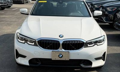 2019 BMW 330I xDrive