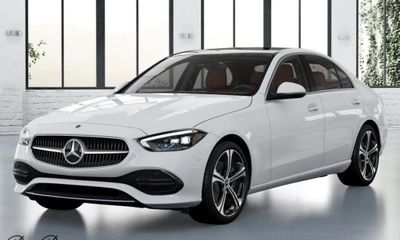 2026 Mercedes-Benz C-Class C300