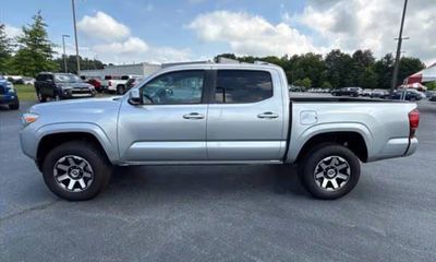 2022 Toyota Tacoma SR5
