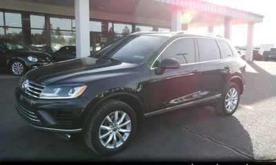 2015 Volkswagen Touareg V6 FSI TDI
